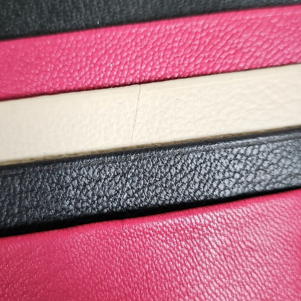 Thacker Amber Leather Wristlet Wallet Raspberry Color - Picture 8 of 8